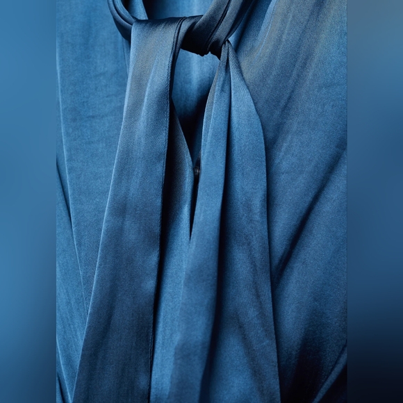 MANGO Satin bow jumpsuit - Picture 3 of 5